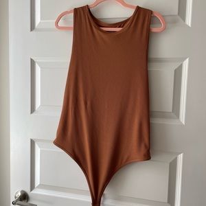 Raceback brami bodysuit